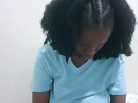 prettybeee – Kamerová šou