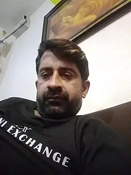 XxX_KING30 élő XXX-chatje