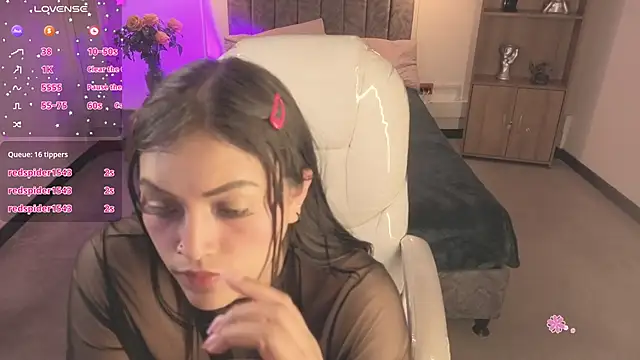 Abigaiil__ds লাইভ XXX চ্যাট