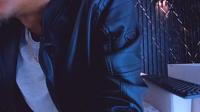 Онлайн чат XXX Gregory_Sforza