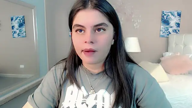 Show webcam de _Maddison_Ivanova_