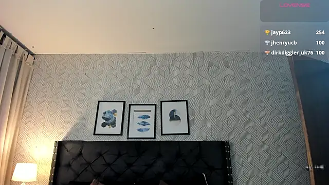 دردشة sophie__blare الجنسية المباشرة