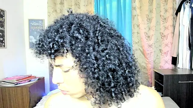 Pokazy przed kamerką – Angel_White25