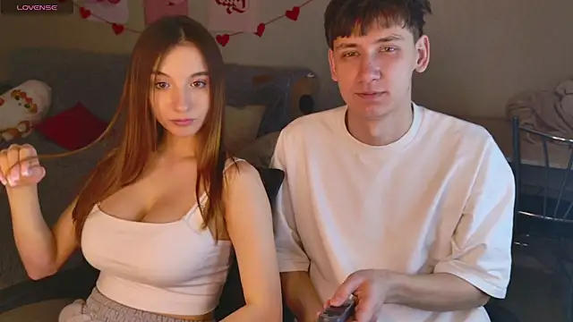 Chatroom XXX en direct de Candyy_Molly