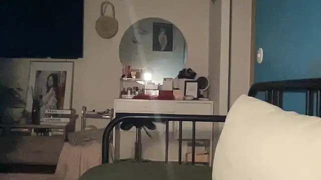 Veemoney Live XXX Chat