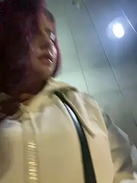 angelasm: απευθείας συνομιλία ΧΧΧ