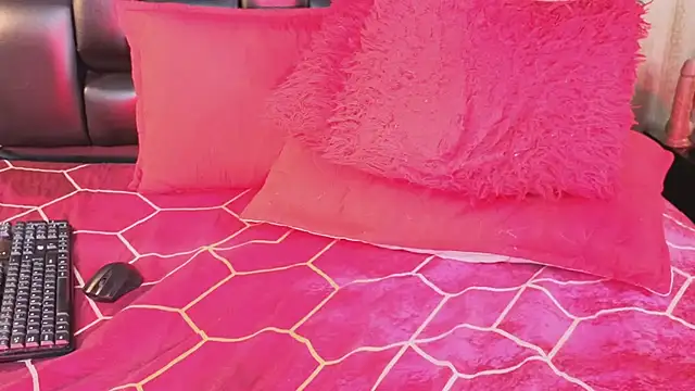 MishaKinki Live XXX-chat