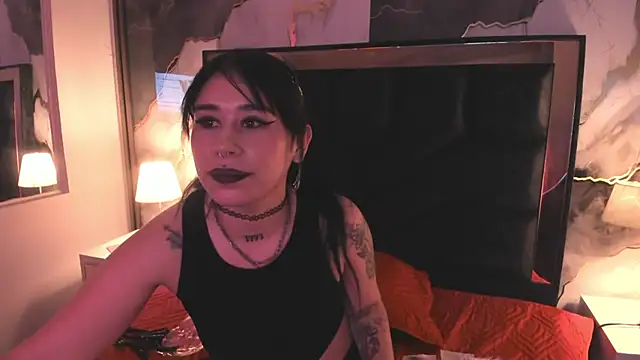 SusanVilla 即時 XXX 聊天