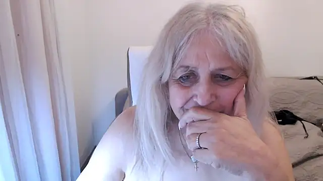 SusiLifeXXX লাইভ XXX চ্যাট