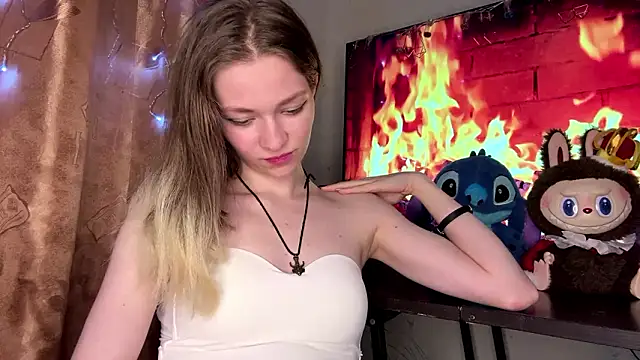 Ellyy_ly Chat XXX live