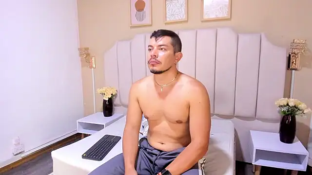 Онлайн чат XXX TREY_PARKER