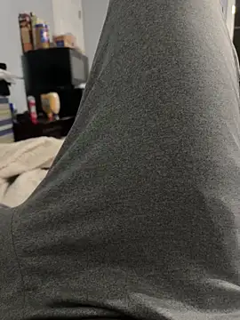 Alexanderrrm26 即時 XXX 聊天