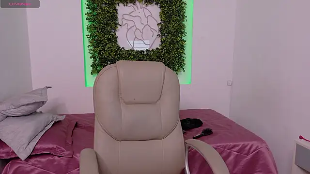 دردشة KaelSwitch الجنسية المباشرة