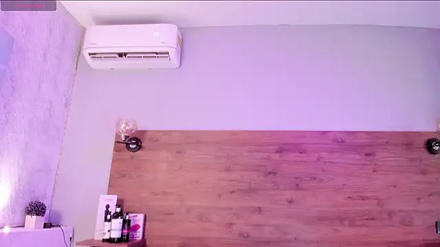 Webkamerová show DeboraEvans