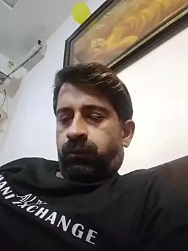 دردشة XxX_KING30 الجنسية المباشرة