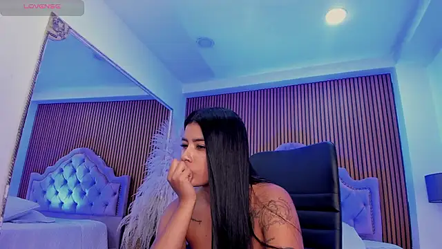 Czat XXX na żywo – SelenaStonne