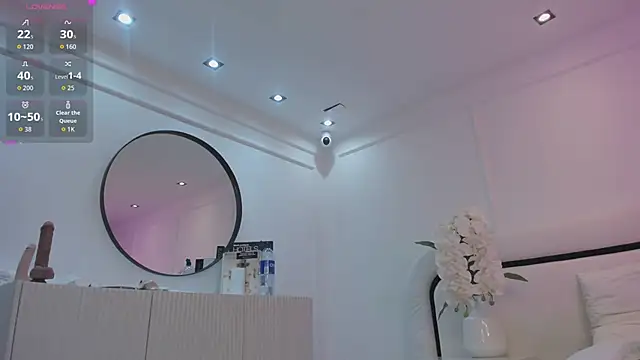 MaddyMay_ live XXX chat