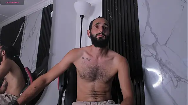 Czat XXX na żywo – Tatis__