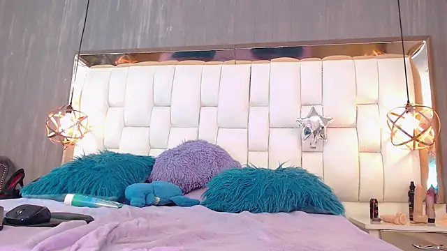 Chat XXX ao vivo de Foxxy_Doll