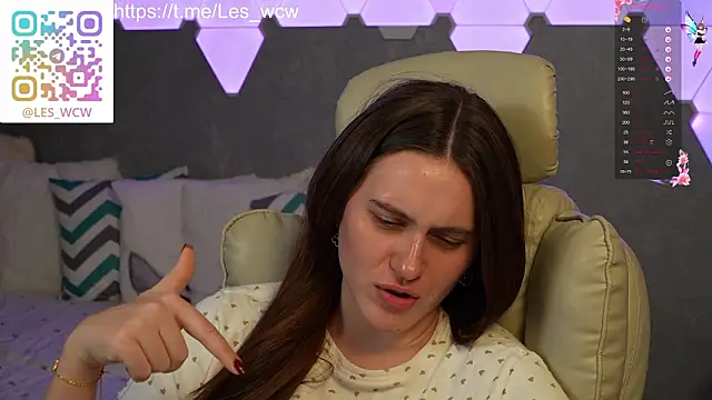 Chat +18 de HarleyDeess ao vivo