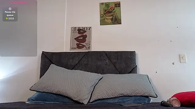 valkyria_12 Adlı Modelin Canlı XXX Sohbeti