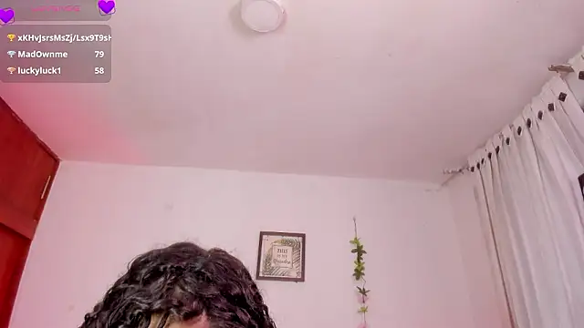 Chat XXX ao vivo de Cata_green