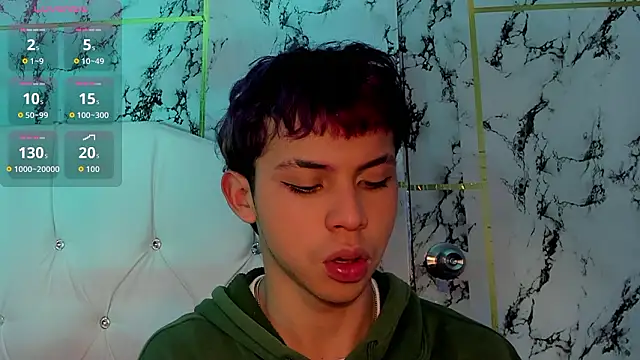 Prince_Apolo 即時 XXX 聊天