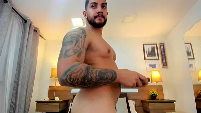 KyleNorth_: διαδικτυακό σόου στην κάμερα