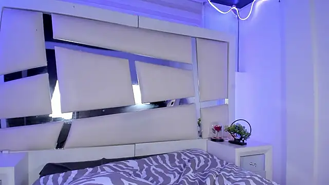 Molly_meow_js: онлайн-секс-чат