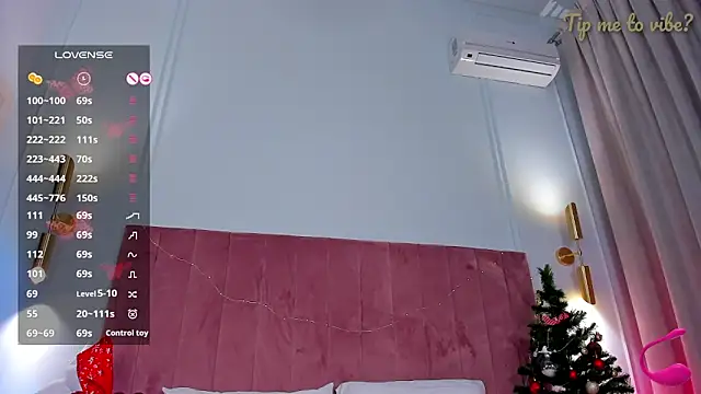 Mayzzie's Live XXX Chat