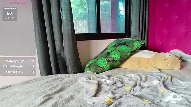 Serena_reinaa webkamerás műsora