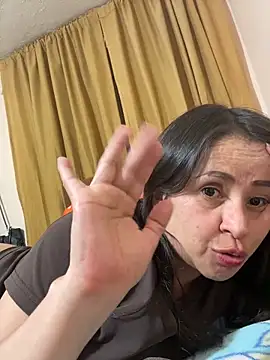 latinfemale লাইভ XXX চ্যাট