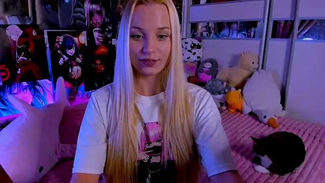 Cute__Pony élő XXX-chatje