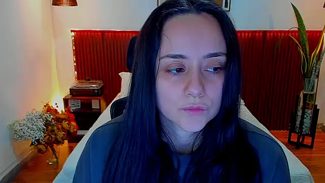 KatherineBond Chat XXX live