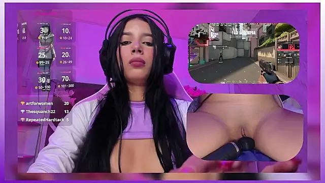 SweetieCloe_ élő XXX-chatje