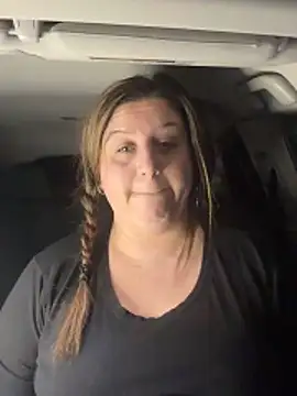 Vanilla-Cakebaum élő XXX-chatje