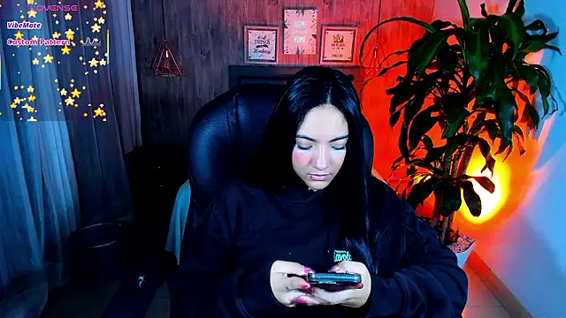 miichael_black 即時 XXX 聊天