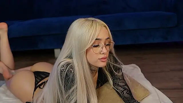 blondie_muller's Live XXX Chat