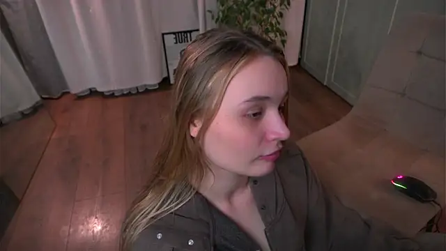 lisa_schiele's Live XXX Chat