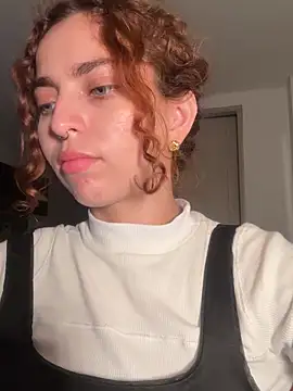 imhelena: απευθείας συνομιλία ΧΧΧ