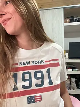 Živý XXX chat Irisdollbabe