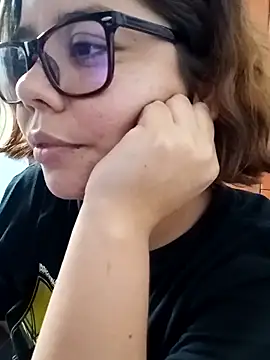 Chat XXX en directo de saenz_eymi