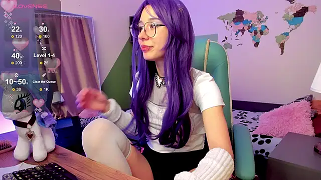 meomeee élő XXX-chatje