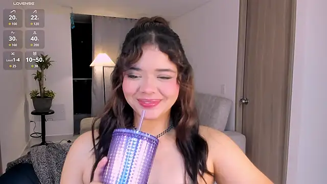 NikaVelvet1: απευθείας συνομιλία ΧΧΧ