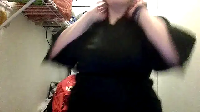 Czat XXX na żywo – CloudyCockTeaser