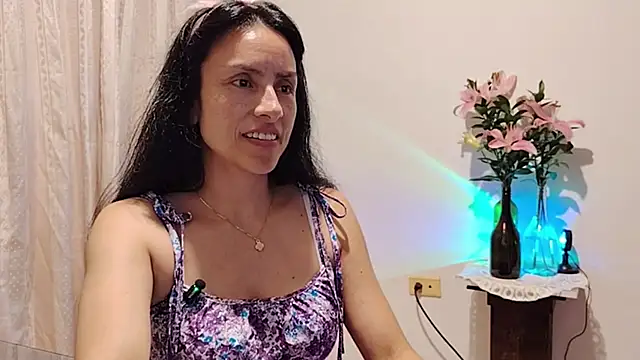 Živý XXX chat Bella_Exhibition