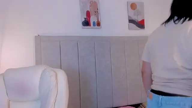 Chat +18 de helen_jonesx ao vivo