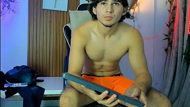 jhossua_xxx Webcam Show