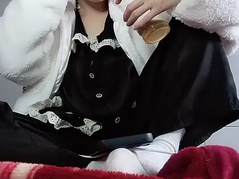 Tuyet696's Live XXX Chat