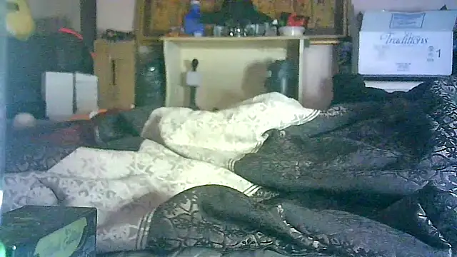 Chatroom XXX en direct de ON3YOULLN3VER_FIR3